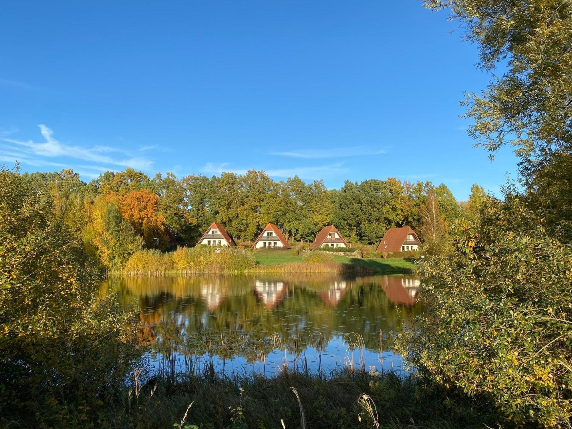Finnhaeuser Am Vogelpark - Haus Luise Марлоу Экстерьер фото