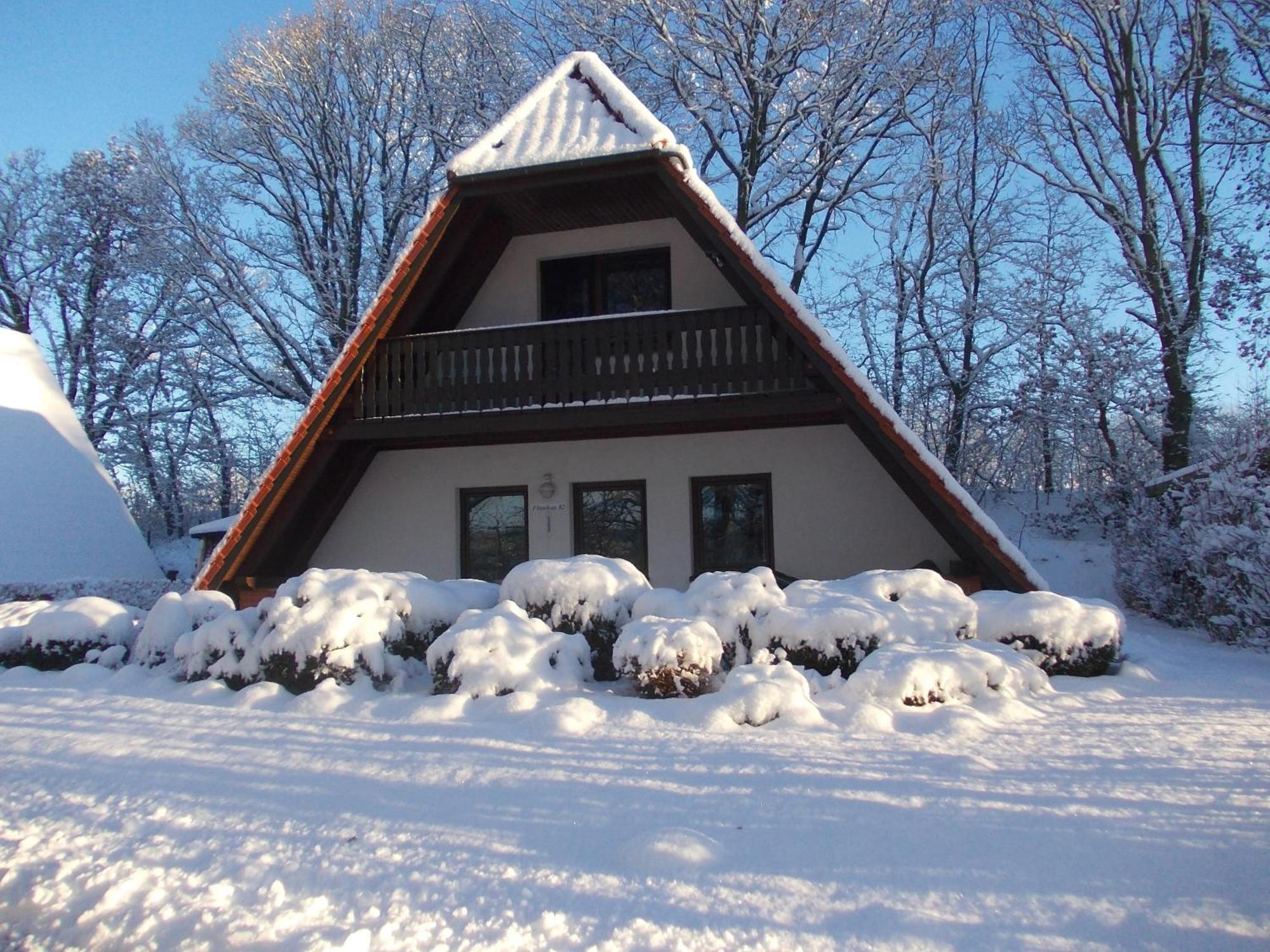 Finnhaeuser Am Vogelpark - Haus Luise Марлоу Экстерьер фото